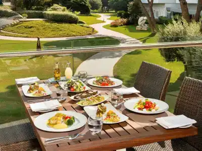 Swissotel Buyuk Efes Izmir - 3