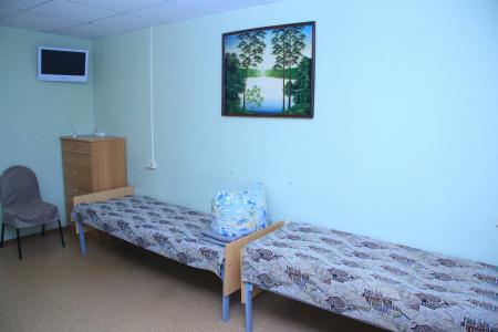 Нефтяник - 25