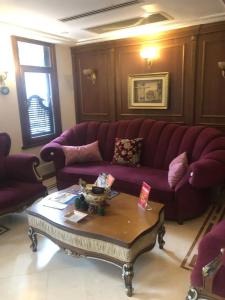 Emine Sultan - 19
