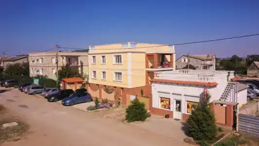 Manor Beach Kazantip - 38