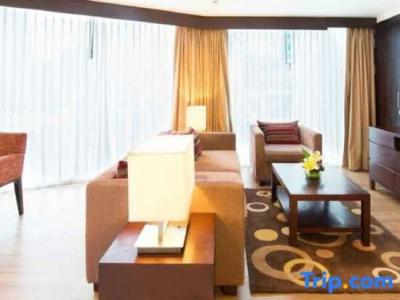 Lohas Residences Sukhumvit - 99