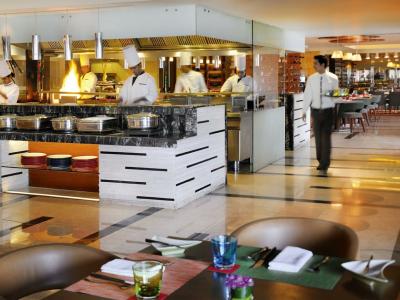 Gokulam Grand & Spa Bangalore - 12