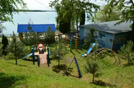Уютная - 1