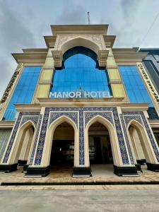 Manor - 1