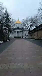 У монастыря - 24