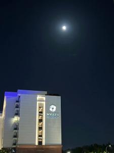 Hyatt Regency Tashkent - 18