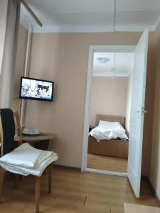 Академическая - 35