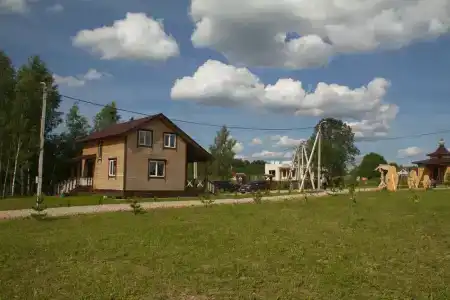 Полянка - Место встречи - 12