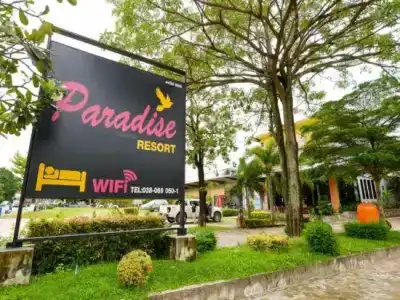 Paradise Resort - 3