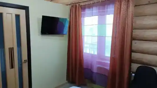 on Vostochnaya 10 - 81