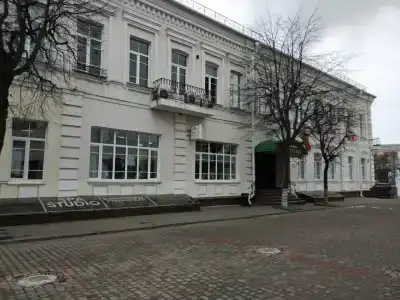 Губернская - 45