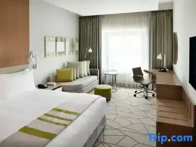 Holiday Inn Mumbai International Airport, An Ihg - 8