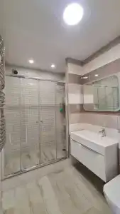 Estate - 33