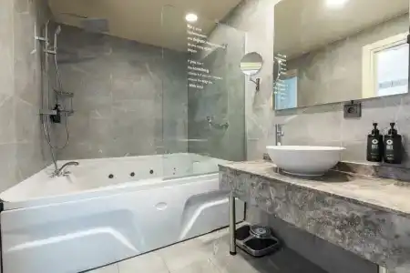 Ramada by Wyndham Istanbul Pera - 53