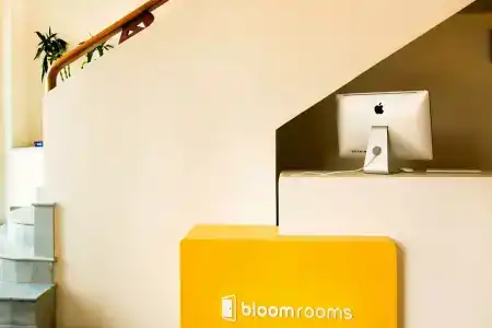 Bloomrooms @ New Delhi Railway Station - 12