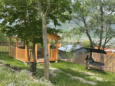 Noble House - 4
