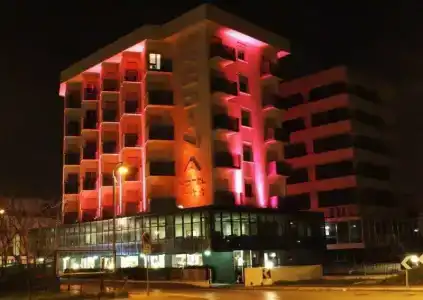 Regina - 6