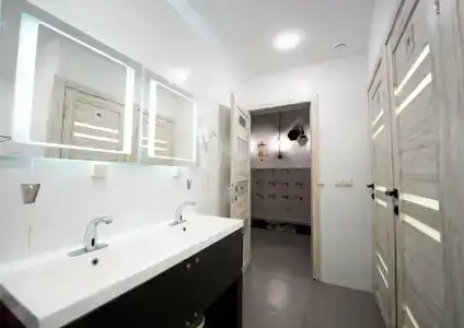 Homestel - 10