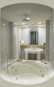 DoubleTree By Hilton Istanbul - Moda - 62