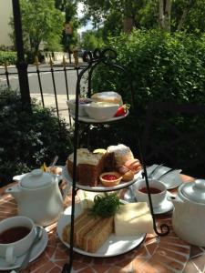 The Colonnade - 5