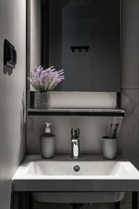 Greenfeel - 45