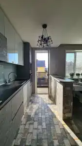 Estate - 8
