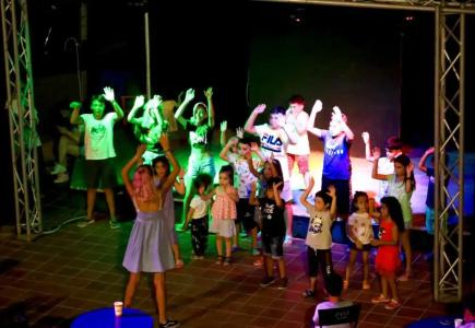 Akay Garden Family Club - 45