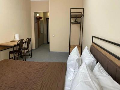 Декабрист Серова 30 - 79