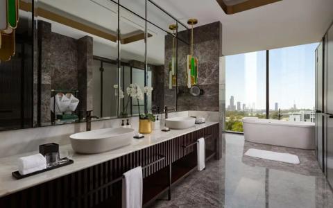 InterContinental - 25