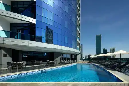 Radisson Blu, Dubai Waterfront - 0