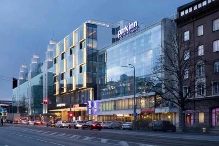 Park Inn by Radisson Central Tallinn - 2
