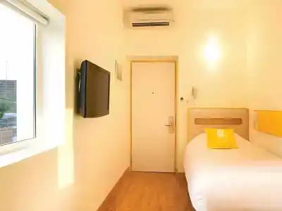 Bloomrooms @ New Delhi Railway Station - 78