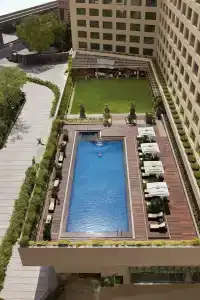 Courtyard by Marriott Mumbai International Airport - 51
