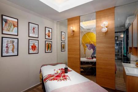 Club Big Blue Suit - All Inclusive - 94