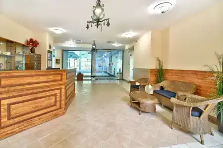 Estreya Palace - 48