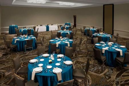 Embassy Suites by Hilton- Lake Buena Vista Resort - 58