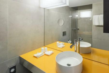 Züri by Fassbind - 80