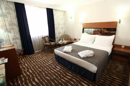 The Green Park Taksim - 35