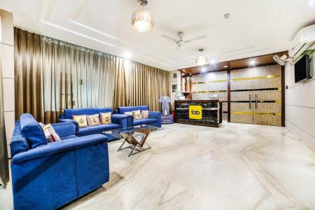 FabSapphire Inn - 45