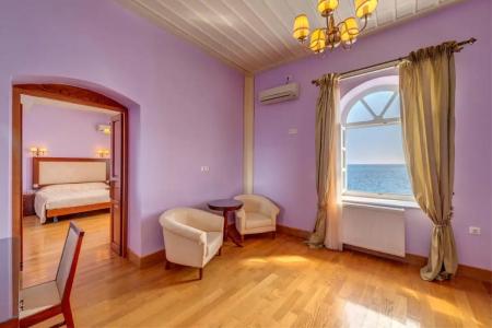 Apollonion Palace - 64
