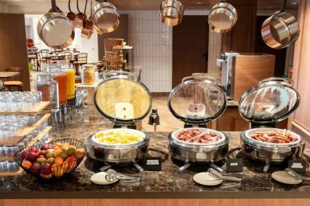 ibis Rouen Centre Champ de Mars - 72