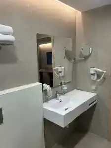 Аэропорт - 83