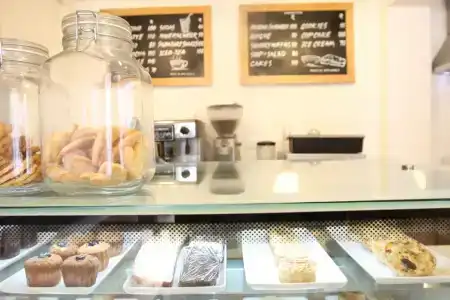 Bloomrooms @ Link Road - 32