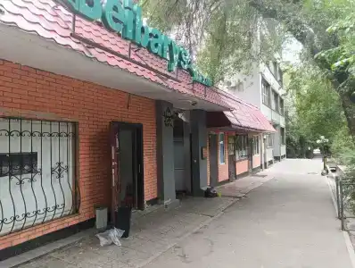 Wanderlust Hostel - 4
