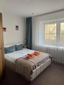 Simple Bon Voyage - 78