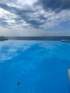Grand Paradise - 2