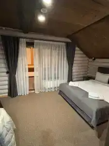 LOFT ROOM - 7