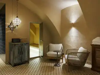 Гимназия 5 - 35