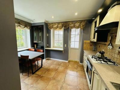 загородный с бассейном и сауной - 32