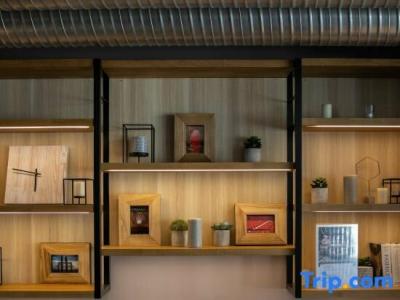 Holiday Inn Express - Le Havre Centre - 71